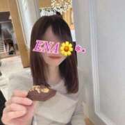 ヒメ日記 2026/01/05 12:23 投稿 【えな】業界未経験のドエロ美女 コーチと私と、ビート板･･･