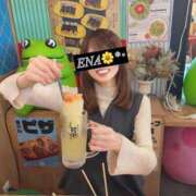 ヒメ日記 2026/03/11 18:33 投稿 【えな】業界未経験のドエロ美女 コーチと私と、ビート板･･･