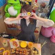 ヒメ日記 2026/03/19 21:13 投稿 【えな】業界未経験のドエロ美女 コーチと私と、ビート板･･･