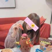 ヒメ日記 2026/04/01 17:53 投稿 【えな】業界未経験のドエロ美女 コーチと私と、ビート板･･･