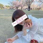 【えな】業界未経験のドエロ美女 💌本指名Hさまへ コーチと私と、ビート板･･･