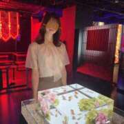 ヒメ日記 2026/07/12 18:23 投稿 【えな】業界未経験のドエロ美女 コーチと私と、ビート板･･･
