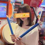ヒメ日記 2026/07/13 21:53 投稿 【えな】業界未経験のドエロ美女 コーチと私と、ビート板･･･