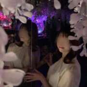 【えな】業界未経験のドエロ美女 💭どんな私も私よ コーチと私と、ビート板･･･