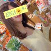 ヒメ日記 2026/09/29 19:23 投稿 【えな】業界未経験のドエロ美女 コーチと私と、ビート板･･･