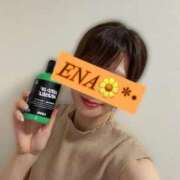 【えな】業界未経験のドエロ美女 🗣️口コミ_87 コーチと私と、ビート板･･･