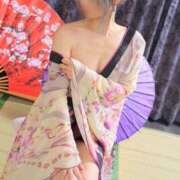 かすみ 本日出勤させて頂いてます💕 YESグループ　華女