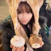 えみり 謹賀新年2026 ルーブル