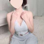 ヒメ日記 2025/12/31 08:08 投稿 楓りこ First Class