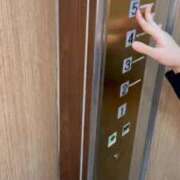 ヒメ日記 2025/08/29 18:02 投稿 もえ Versailles