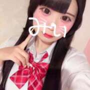 みい 💌🥃 萌えカワ