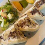 まこと 4月のスケジュールですっ🗓 しろうと娘　本店