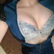 もね お昼だね🤭 The White