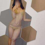 ヒメ日記 2026/01/31 07:18 投稿 みつき 素敵な女の子は好きですか？