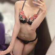 ヒメ日記 2025/04/13 16:55 投稿 神崎 しおり club eyes