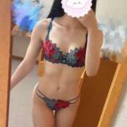 ヒメ日記 2025/11/05 17:28 投稿 神崎 しおり club eyes