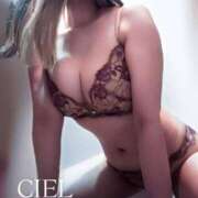 ヒメ日記 2024/12/21 23:09 投稿 CIEL TALL