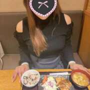 みくり 次回出勤は23日16:00～ご予約お待ちしております🩷✨ Welcome Cafe(ウェルカムカフェ) 八王子本店
