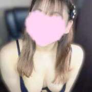 みくり 18時出勤に変更です😭💦お待たせしちゃう分、夜はもっと濃厚に…🫦🚀🍑 Welcome Cafe(ウェルカムカフェ) 八王子本店