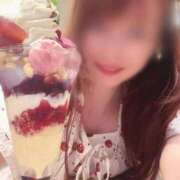 松永仁美(まつながひとみ) BIGパフェ〜🍇 鶯谷ナンバーワン