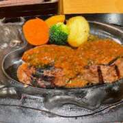 みく 出勤お知らせ📢 胡蝶蘭