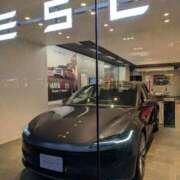 芹澤ちひろ テスラ 恋する奥さん 西中島店