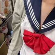 川奈 ゆい こんにちは🦋 妄想する女学生たち 梅田校