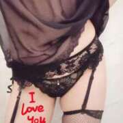 なな 本日出勤します＠2月ラストです 元町奥さま