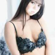 ねむ 🧚癒したい🩷 Versailles