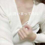 ひな奥様 見えそうで…みえるかな？ 金沢の20代30代40代50代が集う人妻倶楽部