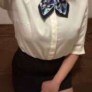 ヒメ日記 2025/12/27 17:20 投稿 重村　もえ スタイリッシュ秘書