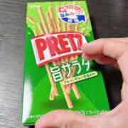 なぎさ ポッキーの日だね(*? ?*) タレント倶楽部