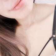 秋山 こんばんは 東京美人妻