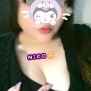 にこ 2026年明けましておめでとうございます🙇🏻‍♀️´- ぷるるん小町梅田店