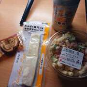 ヒメ日記 2025/01/29 01:37 投稿 八尋	あき ハプニング痴漢電車or全裸入室