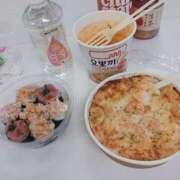 ヒメ日記 2025/02/19 16:07 投稿 八尋	あき ハプニング痴漢電車or全裸入室