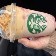 モモカ おはようございます🍎 Club 妻