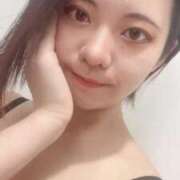 ナコ(素人美少女) おはよう〜!! ペロ×2キャンディ