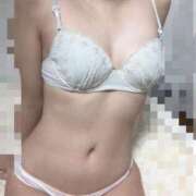 ヒメ日記 2024/12/24 17:27 投稿 モエリ(激カワ美少女) ペロ×2キャンディ