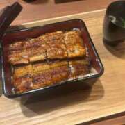 峰山 れいか 食テロ🍚 プルプルハウス