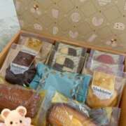 ゆな 🤍 Blue Lagoon(ブルーラグーン)