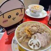 えみり 🍜🐰 ベイキュート