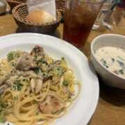 ヒメ日記 2025/11/04 16:10 投稿 森田 MadameRest(マダムレスト)