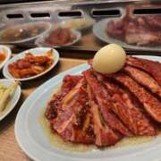 森田 連チャン肉🍖 MadameRest(マダムレスト)