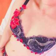 ヒメ日記 2025/12/22 15:46 投稿 えいみ お姉さんSelect