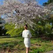 ひな お花見? クンニ専門店 おクンニ学園 池袋校