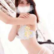 ゆうな 三連休ですね✧*。 THE ESUTE 渋谷