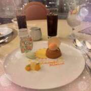 あり こんにちは☀️ありです！ 池袋あられ