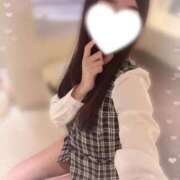 白雪　ふゆ 4月もありがとう🌸 アムアージュ