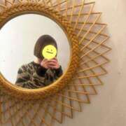 あいみ 髪の毛切ったよ💇🏻‍♀️ 素敵な女の子は好きですか？